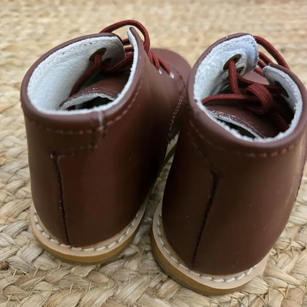 Josmo‎ Baby Unisex Walking Shoes First Walker, BURGUNDY Size 4c EUC
